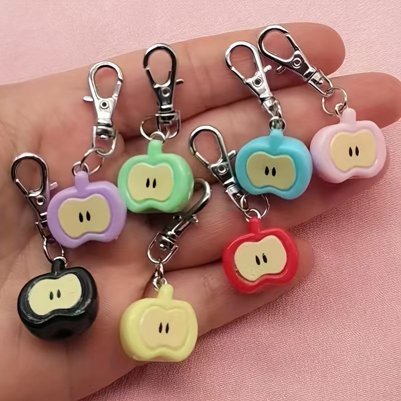 7 buah gantungan kunci resin b - Party Favor Bag ulasan dan harga
